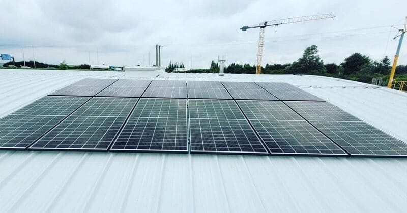 Installation de panneaux photovoltaïques à Grâce-Hollogne