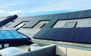 Installation de panneaux photovoltaïques de la maison communale de Jalhay