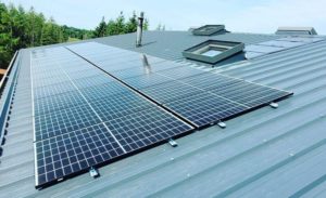 Placement de panneaux photovoltaïques de la maison communale de Jalhay